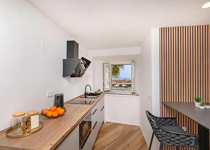 Soho On The Waterfront *